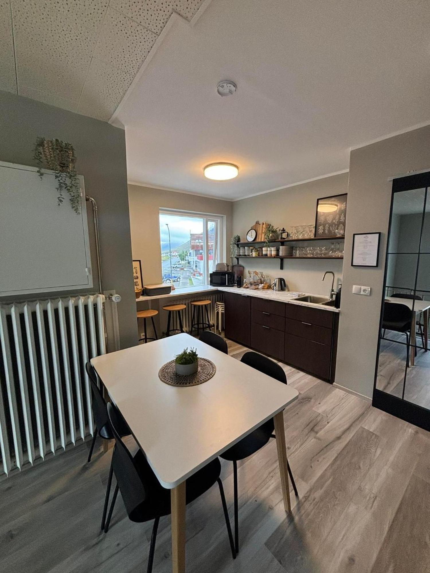 Klara Guesthouse Olafsfjordur Buitenkant foto